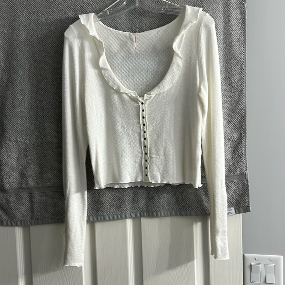NWT Free People Darling Cardi, Size M, Color: Tofu, Smoke Free Home